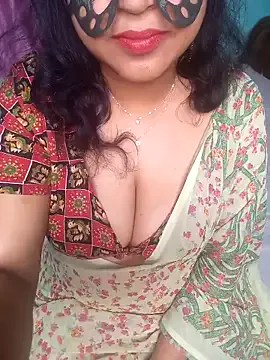 Laaly_Sona — Private on StripChat