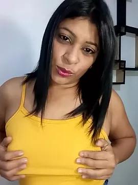 Freechat Lashmy111 on StripChat