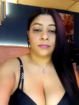 Freechat Lashmy111 on StripChat