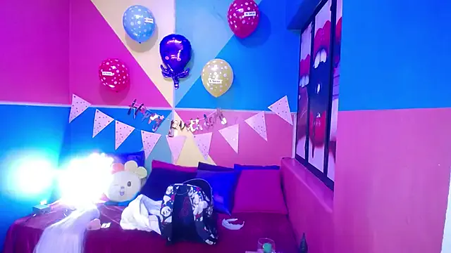 LIA_SOUL —  I will sing the "Happy Birthday"