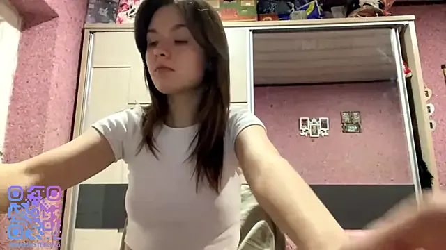 liliya13 on StripChat 