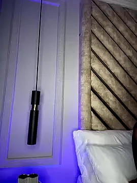 Lola_King on StripChat 