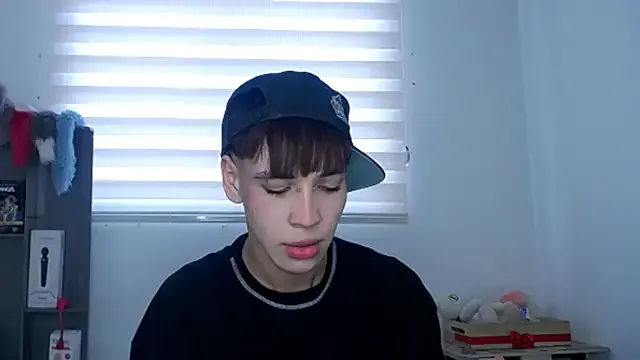 lucky_stricke — show cum