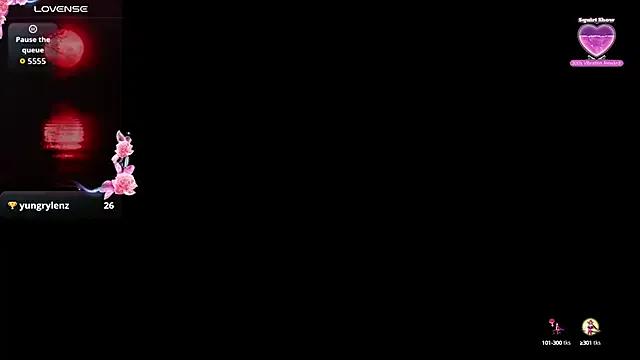 ly_lulu on StripChat 