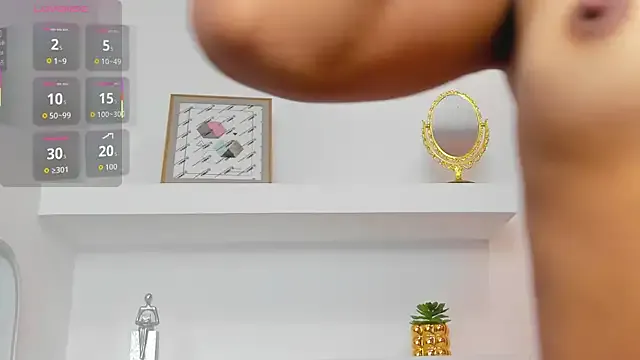 MacarenaSmith on StripChat 