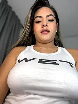 Freechat MayaMoanXXX on StripChat