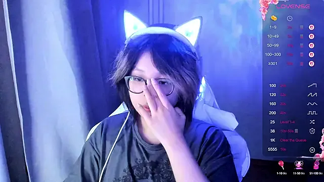 maydaykimmy — dildo lickin teasing UwU