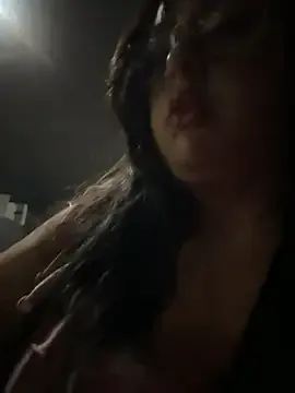 MileyGia — Nude