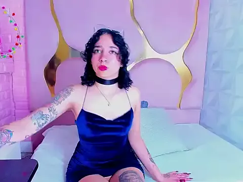 Niina_Sissy on StripChat 
