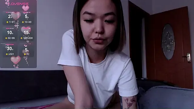 osaka_nia — undress me