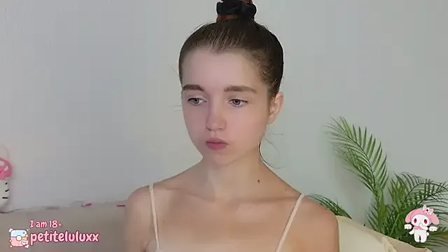 petiteluluxx — lush in pussy + domi + nipple clamps