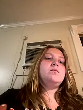 PhatAssBlond — Twerk no panties