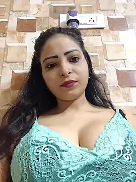QUEEN-ADITI on StripChat 