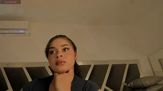 Samanntha_Rose — oil for all my sexy body 