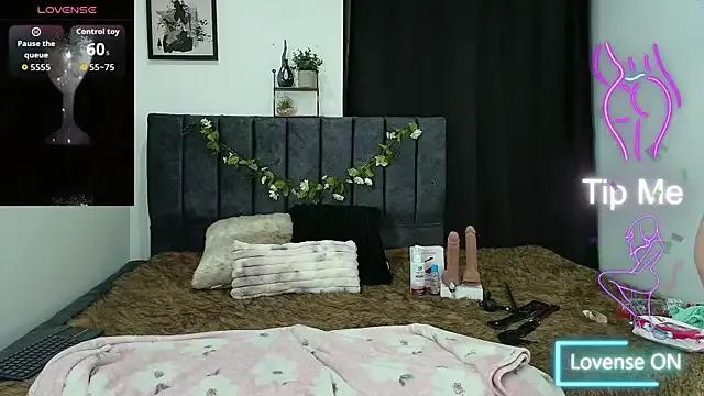 Freechat Samantha_evans41 on StripChat