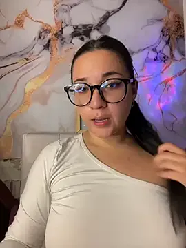 sara_roy04_ — zoom pussy