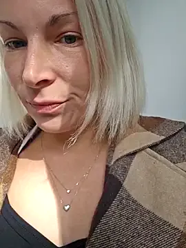 Sunny-Sin — 50 spank Ass+ sexy Clip last tip