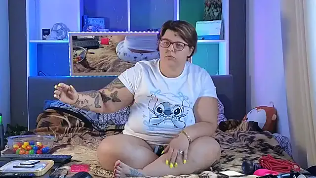 SunshineLexi — Colorful BBC dildo doggy riding+3Min Toy