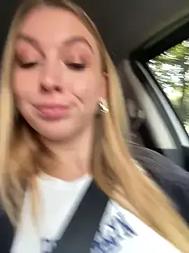 Sweet___Emily — OPEN DOOR ALL NAKED NOW