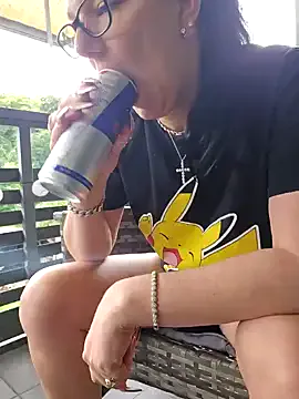 Swiss_Lady — titten raus + vid for last Tipper 