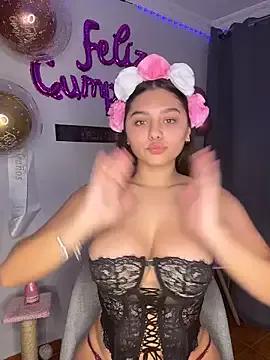 taylorkim12's avatar