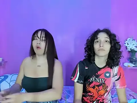 TeensNews18 on StripChat 