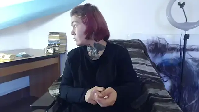 The_ICE_woman — strip slow to get naked
