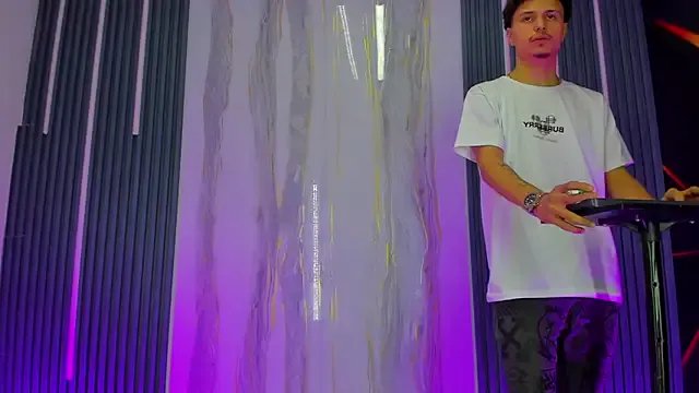the_king_sweet — SHOW TWO CUM IN THE FACE
