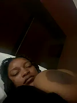thedarkenchantress — Freechat on StripChat