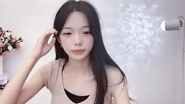 TyTing-214 on StripChat 