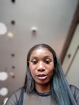 VannessaJj on StripChat 