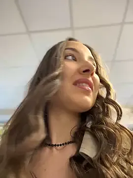 VelvetVixenI — massage pussy on crowded bus