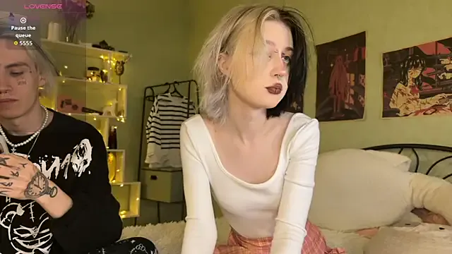 VeryRare_TwinS — sucking his big fat cock 