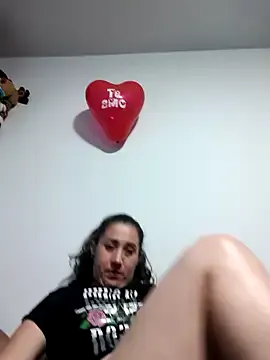 VIANKA_0917 — A stranger kisses my boobs