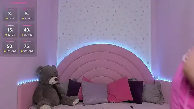 viva_la_vika — cameltoe