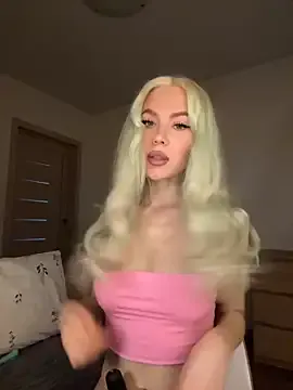xDinnax — show boob