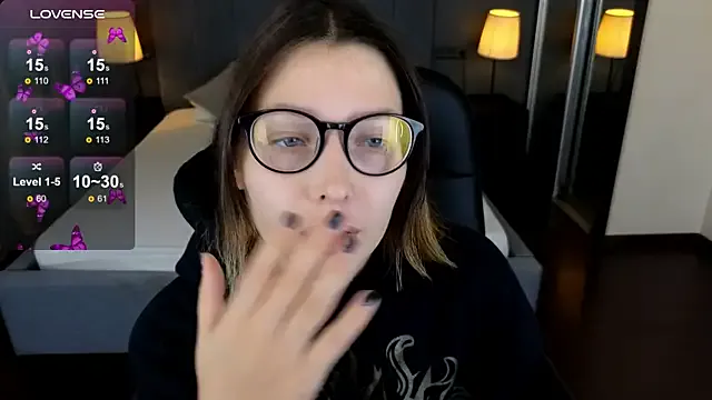 your_demi — shake ass