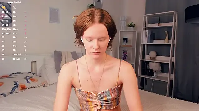 ZaraBluitt on StripChat 