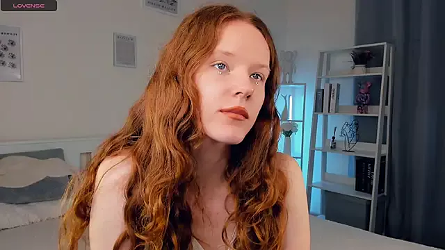 ZaraBluitt on StripChat 